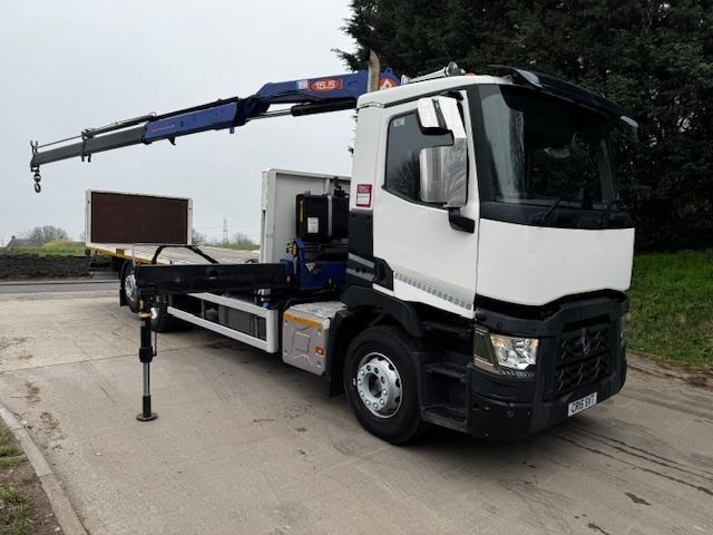 2021 21 Renault C380 E6 6x2 27ft flat bed PM Serie 15.5 remote crane 169,000kms