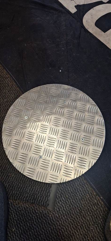 Motorcycle turn table