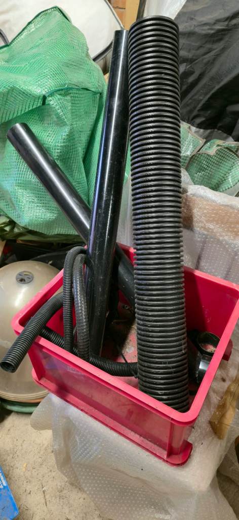 COLLECTION ONLY drainage pipes and hosing