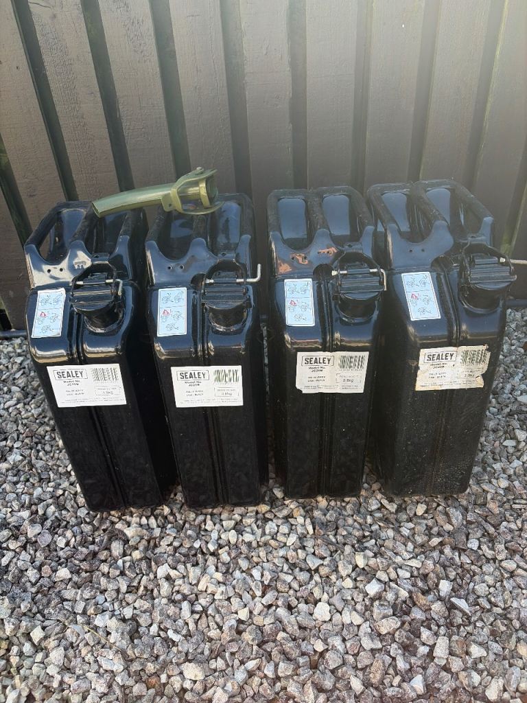 X4 Sealey 20ltr Jerry cans
