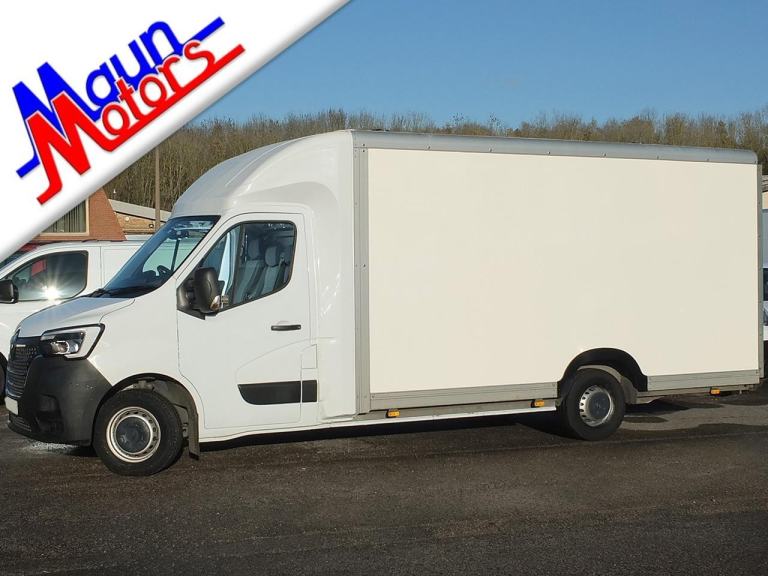 Renault Master LL35 Blue dCi 145PS L3H1 Low-Floor Step-In LUTON Box Van 