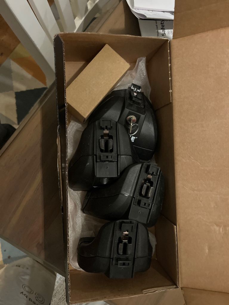 Thule Rapid System 753 and Thule XT Kit 3022