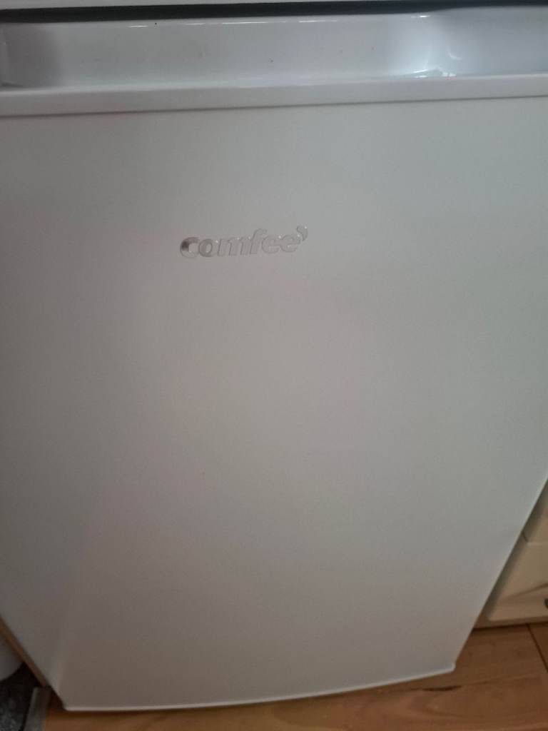 Comfee Fridge less than 6 months out