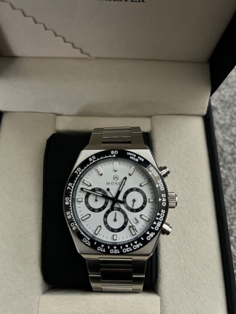 Job lot of watches for sale £250