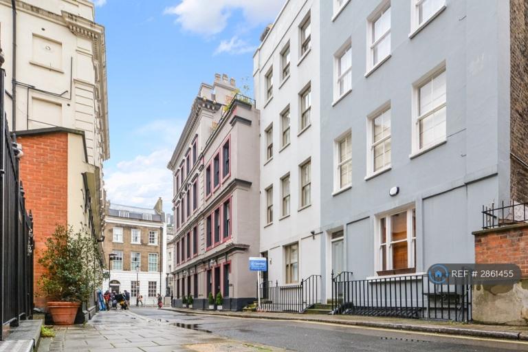 Studio flat in Willoughby St, London, WC1A (#2861455)