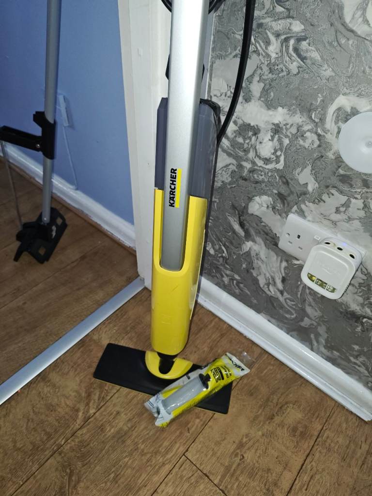 Karcher Steam Cleaner – Yellow, Good Condition