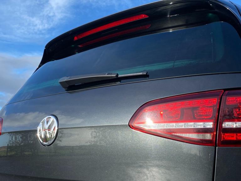 2016 Volkswagen Golf 2.0 TSI GTI Performance Pack 5dr - Sat Nav &amp; Heated Seats &amp; Cruise C...