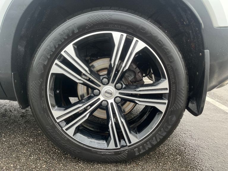 Volvo, XC40, Estate, 2019, Semi-Auto, 1969 (cc), 5 doors