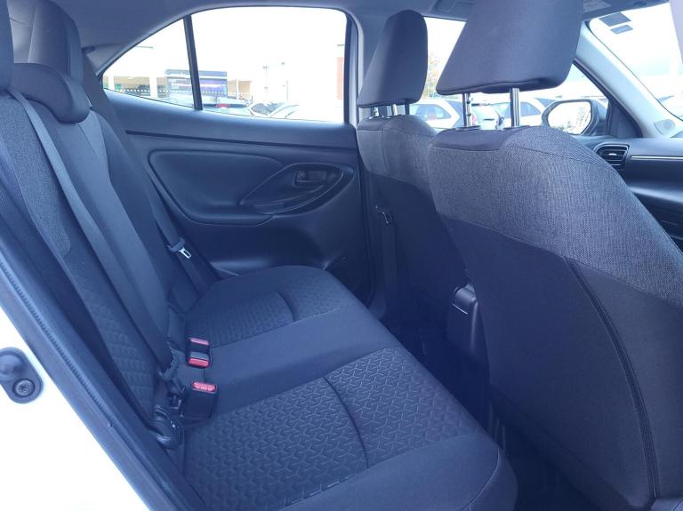 2023 Toyota Yaris 1.5 Hybrid Icon 5dr CVT Estate Hybrid Automatic