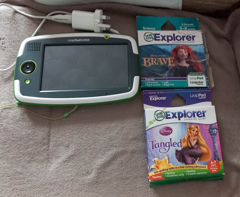 LEAPFROG LEAPPAD PLATINIUM WITH 2 GAMES & USB CHARGING LEAD 