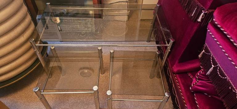 Modern Glass and Chrome Nest of 3 Tables – Good Condition