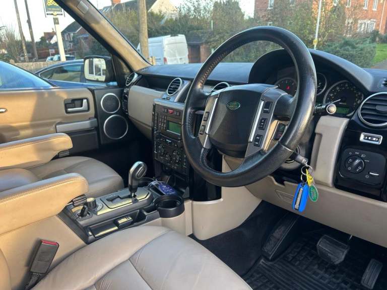  Land Rover Discovery 3 2.7 TD V6 HSE Station Wagon 5dr Diesel