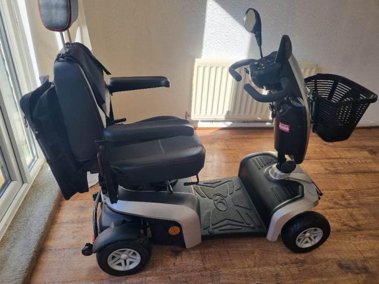Mobility Scooter with Basket – Grey, Good Condition