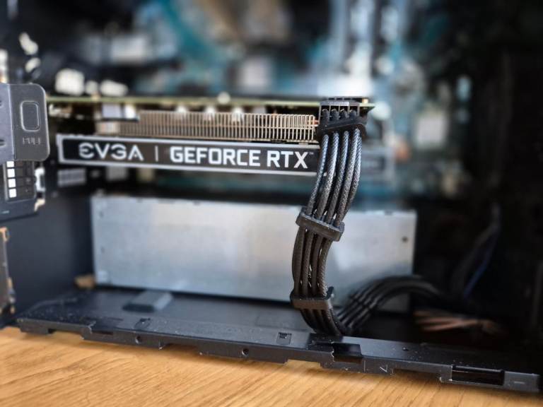 High performance sleeper gaming pc bundle