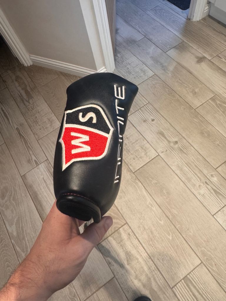 Wilson infinite Michigan Ave putter