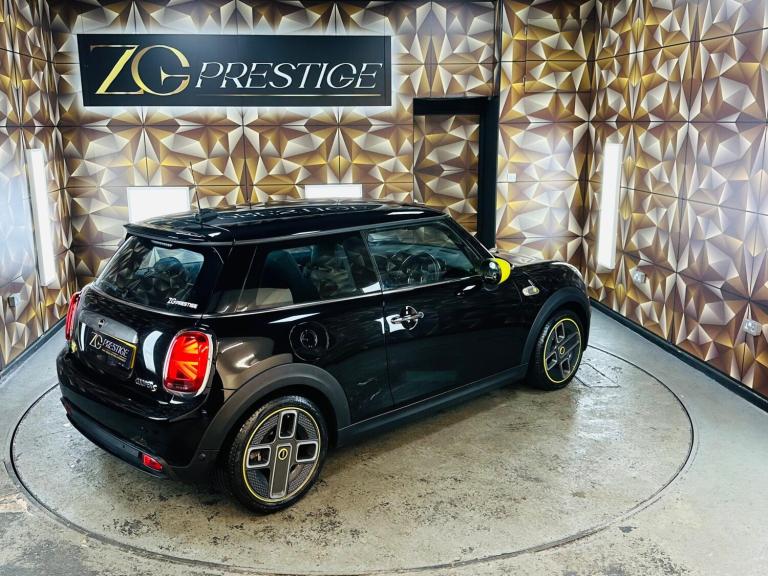 2020 MINI Electric Hatch Cooper SE 32.6kWh Level 2 Auto 3dr HATCHBACK Electric Automatic