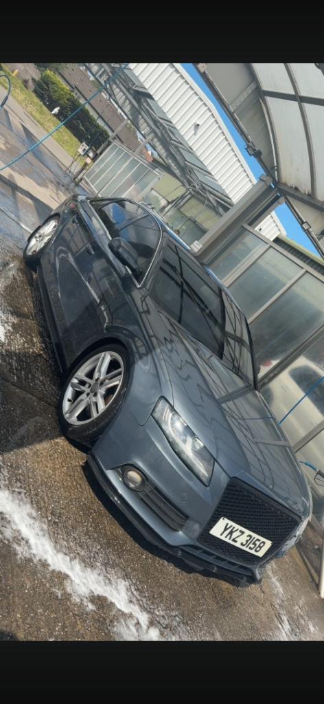 Audi, A4, Saloon, 2009, Manual, 1968 (cc), 4 doors