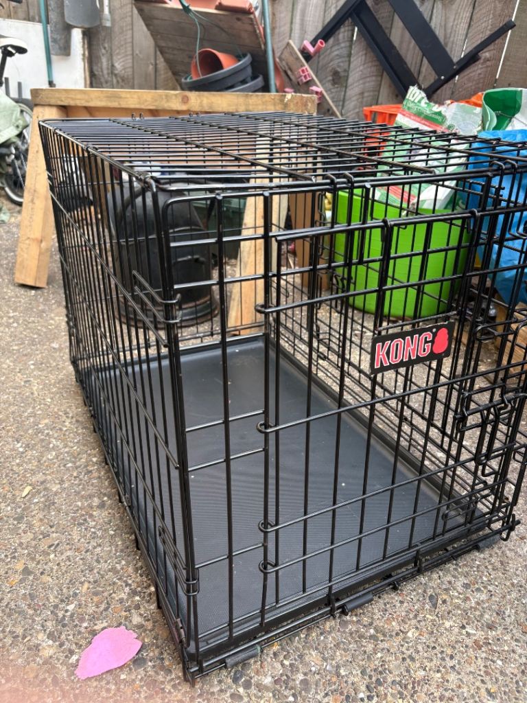 Kong pet cage
