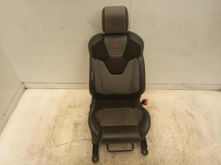 Ford Fiesta Front Seat 2012-2018 St-3