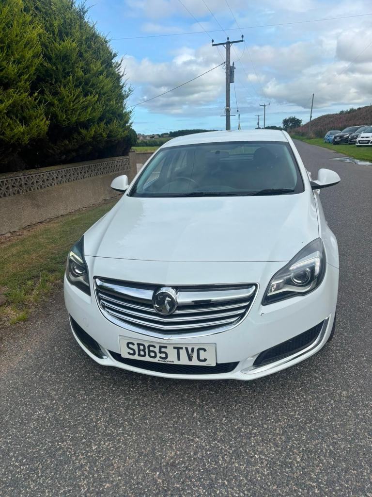 2015 66 Vauxhall Insignia Energy 2.0 CDTi 5 Door White NEW MOT WITH CAR. 
