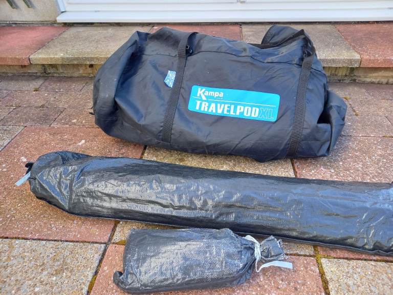 DRIVE AWAY MOTORHOME AWNNG.  