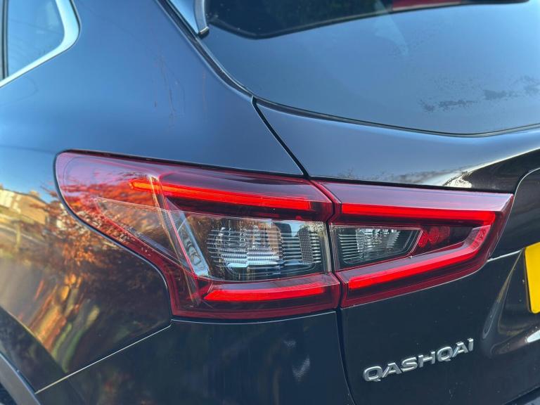 2021 Nissan Qashqai 1.3 DIG-T N-Connecta DCT Auto Euro 6 (s/s) 5dr HATCHBACK Petrol Automatic
