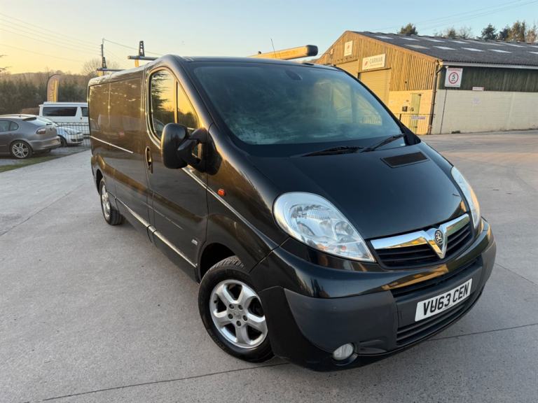2014 Vauxhall Vivaro 2.0CDTI [115PS] Sportive Van 2.9t Euro 5 PANEL VAN DIESEL Manual