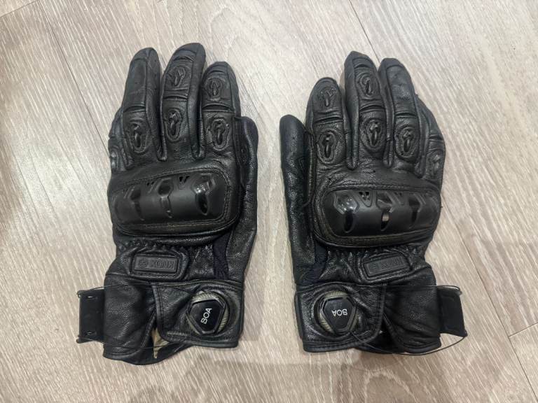 Knox Orsa Mk2 Motorcycle Gloves - Medium