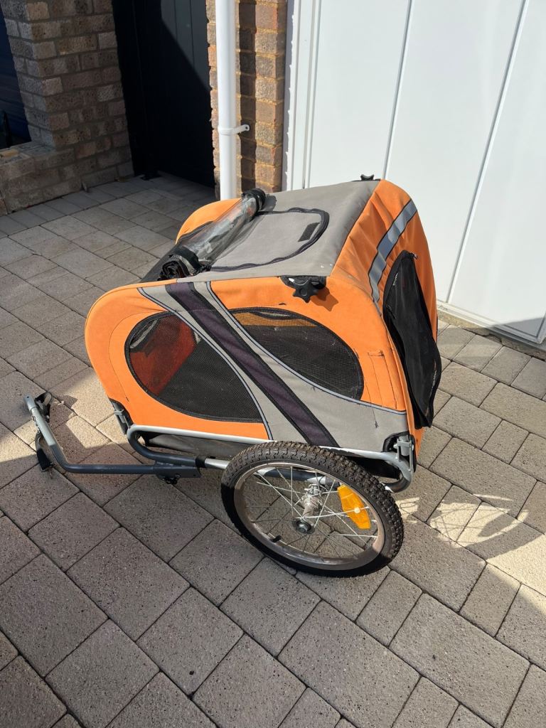 Dog bike trailer 