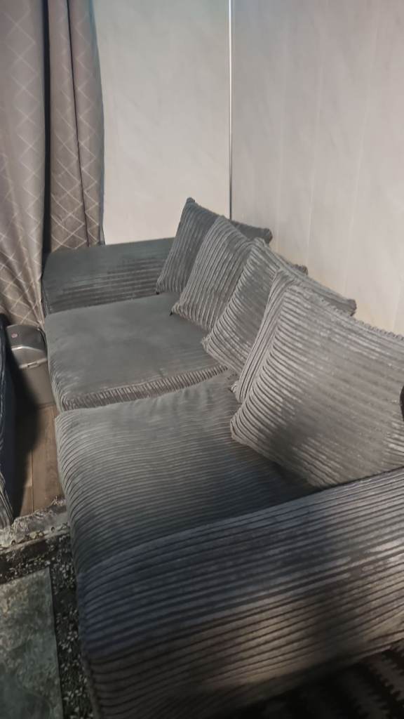 Gorgeous Dylan 4 seat corner and 2 seat sofas 