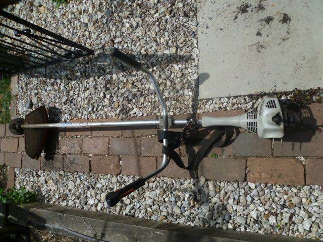 Stihl Petrol strimmer Spares or repair
