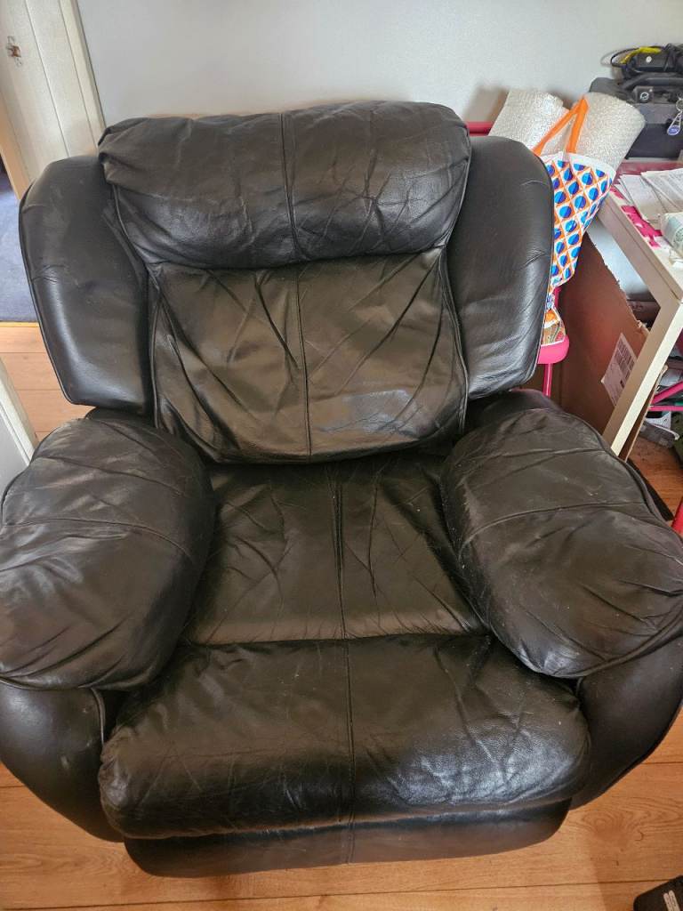 Leather reclining chair