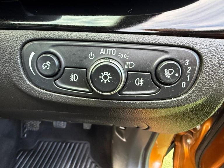 2017 Vauxhall Mokka X 1.4i Turbo ecoTEC Active Euro 6 (s/s) 5dr HATCHBACK Petrol Manual