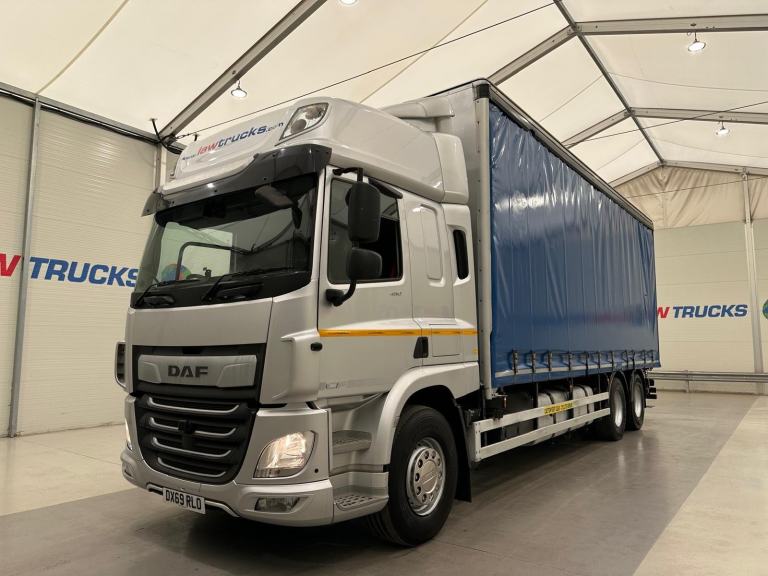 DAF CF 450 6x2 Rear Lift Sleeper Cab Curtainsider 