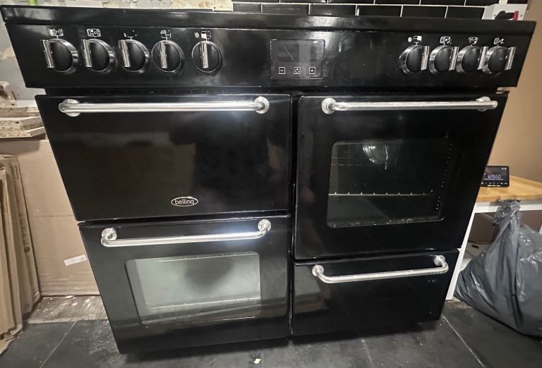 Belling Range Cooker in Black