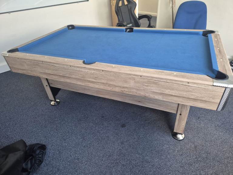 Signature Dean Pool Table – Grey Oak – Like New – Full Set Included