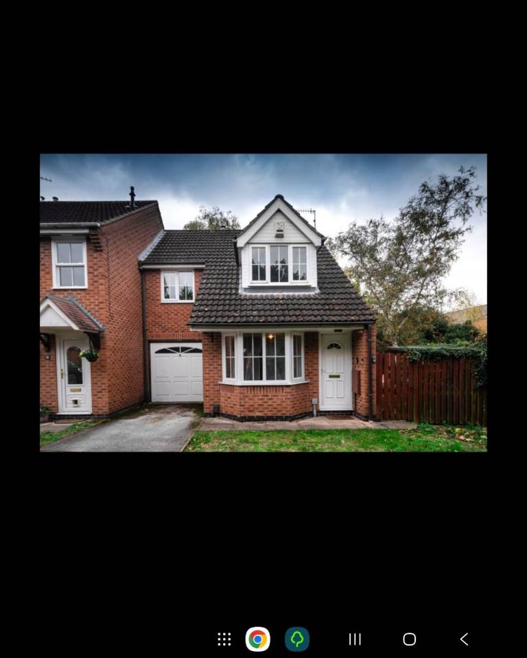 A beautiful family home in Wollaton 3 bedroom detached with a garage 