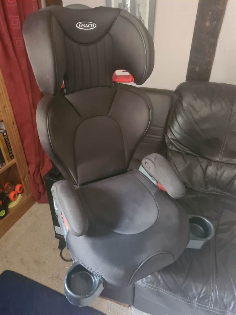CHILDS CAR SEAT/BOOSTER