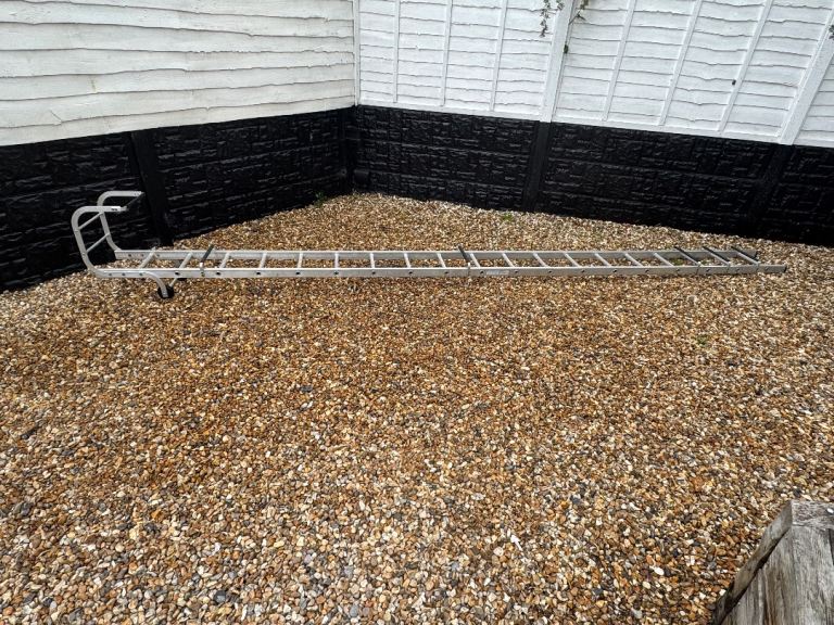 Roof ladder 495cm 