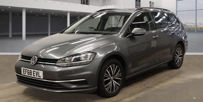 VOLKSWAGEN GOLF 1.6 TDI SE 2018