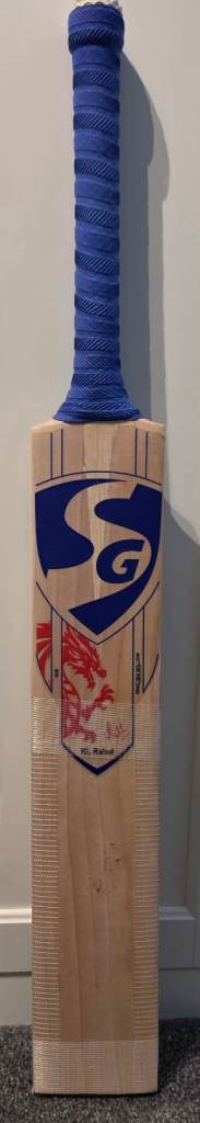 Sg cricket bat