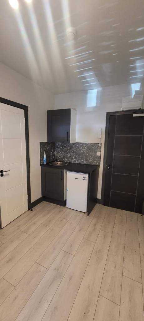 Brand new studio in Islington!