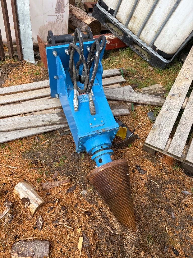 Digger cone splitter 