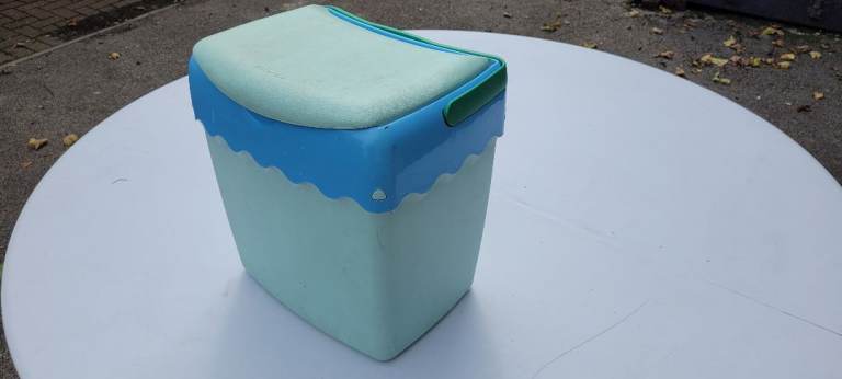Funky Insulated Cool Box - Blue and Green