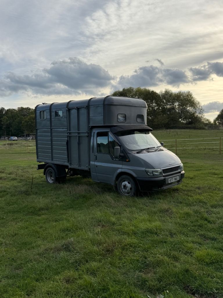 2003 Ford transit horsebox 