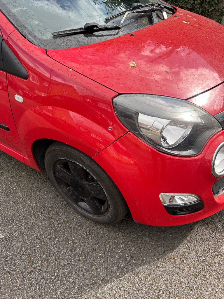 Nice clean twingo 