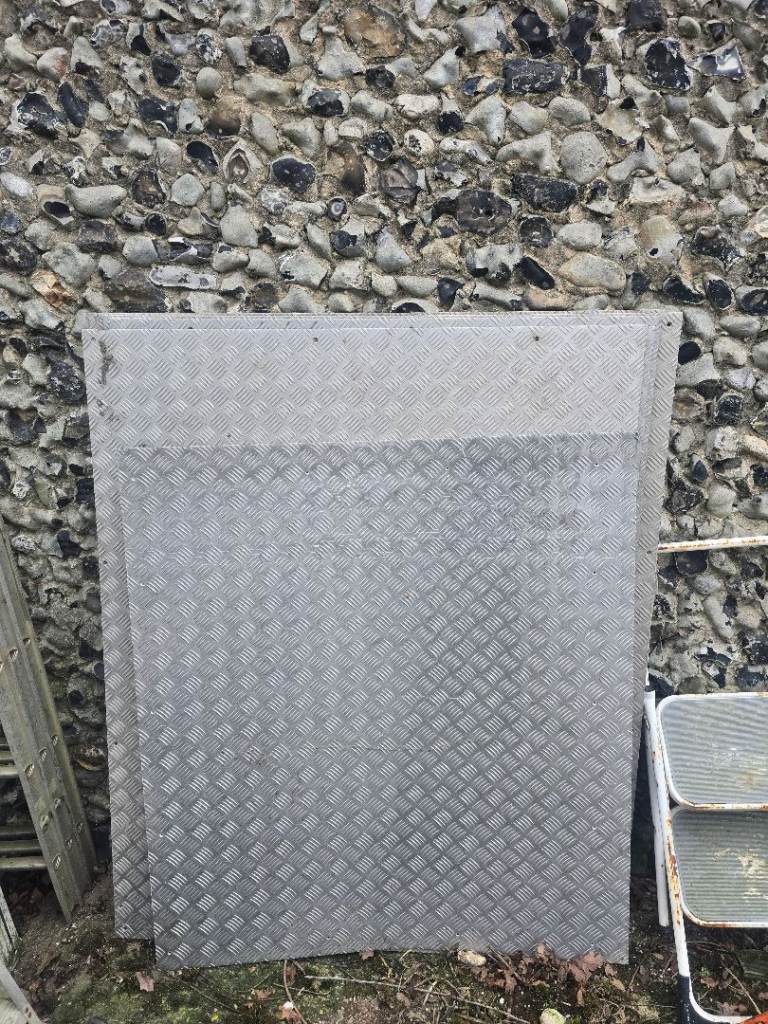 Aluminium Chequer Plate 1500mm x 1230mm, 3mm Thickness Tread Plate x1 £55 each
