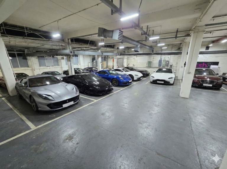 HEATED Indoor Car & Campervan Storage - Glasgow (City Centre / Bridgeton) – G40