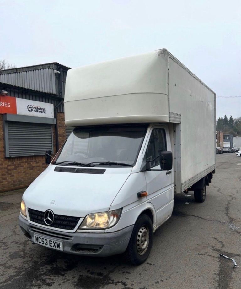 2003 Mercedes Luton Box Van - DIESEL - MANUAL 
