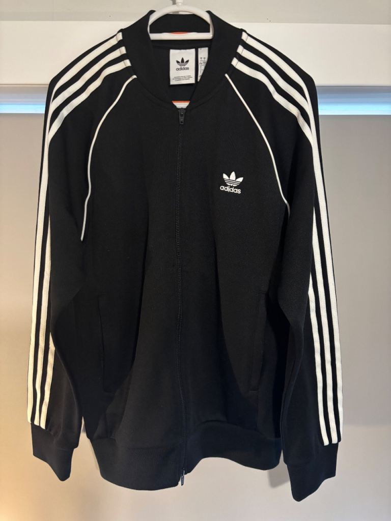 Men’s Adidas originals tracksuit top size L